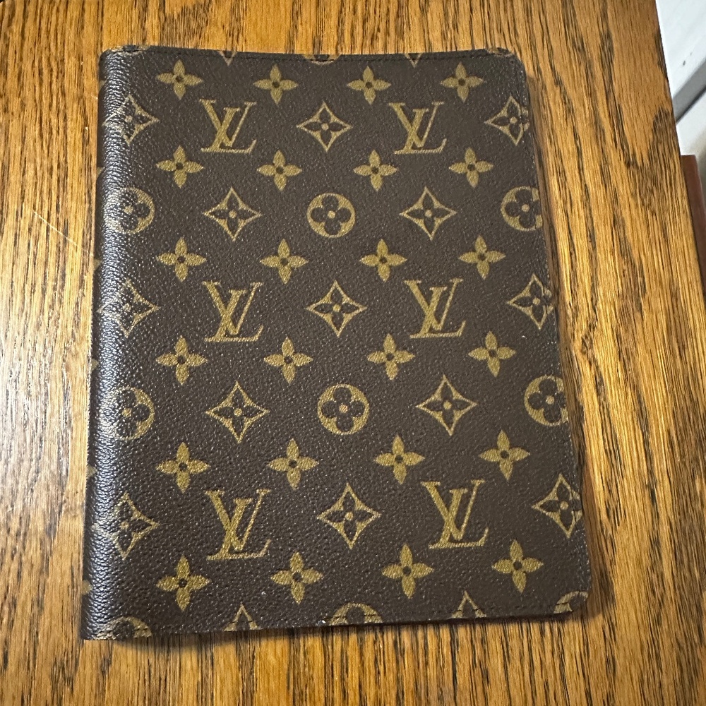 Louis Vuitton Desk Agenda Cover MM